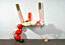 Papier, Draht, Farbe, diverse Materialien